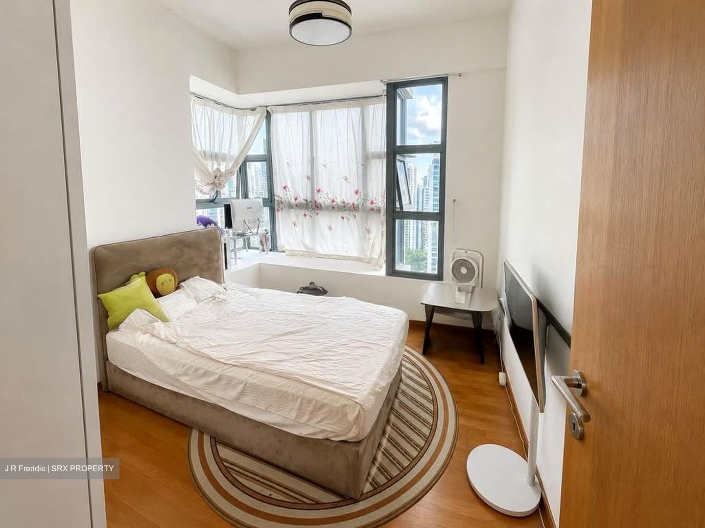 Urbana (D9), Condominium #599766711